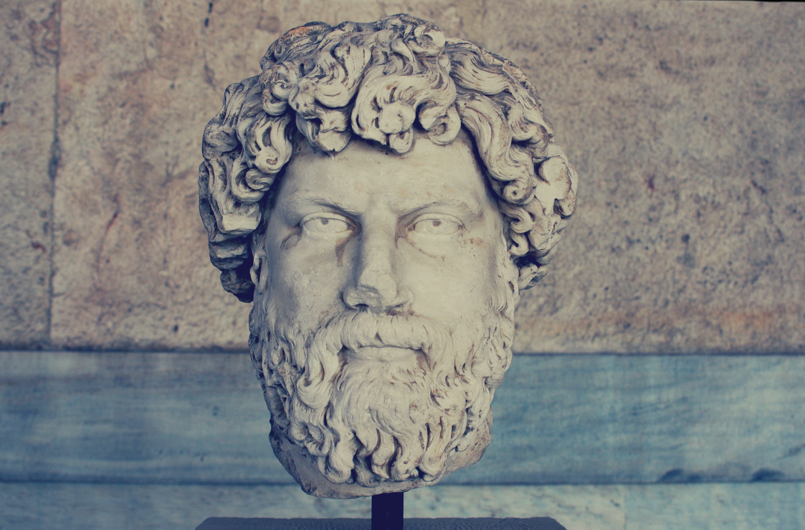 Sócrates: Coragem, Filosofia Aplicada ao Dia a Dia E o Poder da Educação